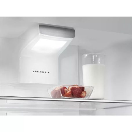 AEG Serie 6000 A+++ 311L, CoolMatic, Inverteres beépíthető egyajtós hűtőszekrény  SKE818D1DS-13%!