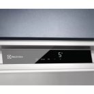 Electrolux 317L A+++ DynamicAir egyajtós beépíthető hűtőszekrény belső fagyasztóval IK329SAR-20%!