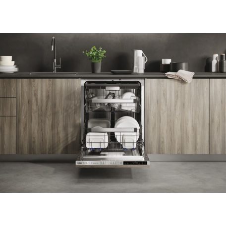 Haier 16 ter. A+++-20% Inverteres, WiFi, Felső evőeszköz tálcás teljesen beépíthető mosogatógép XIB 6B2S3FS-32%!